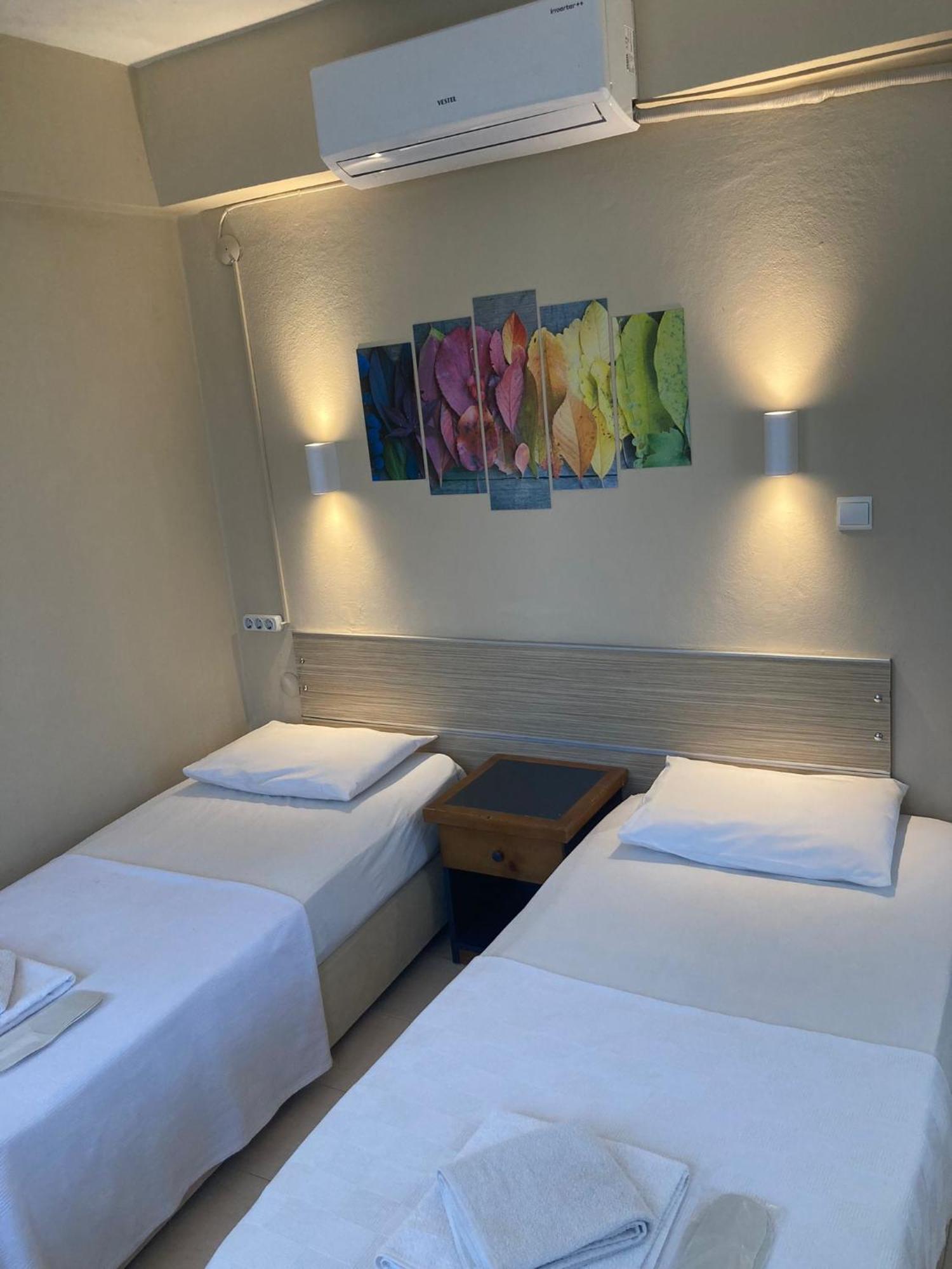 Marigold Otel Çeşme Camera foto