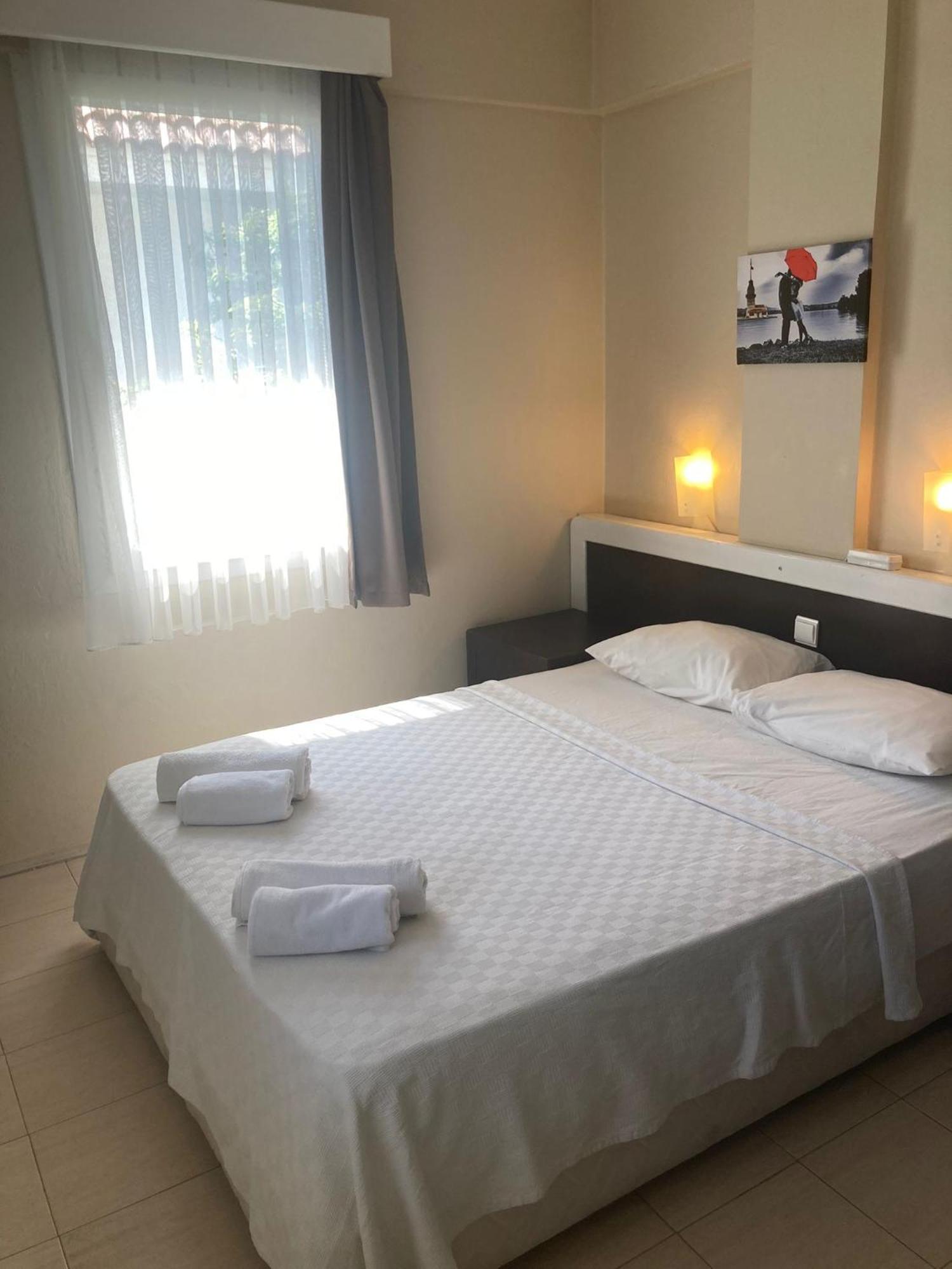 Marigold Otel Çeşme Camera foto